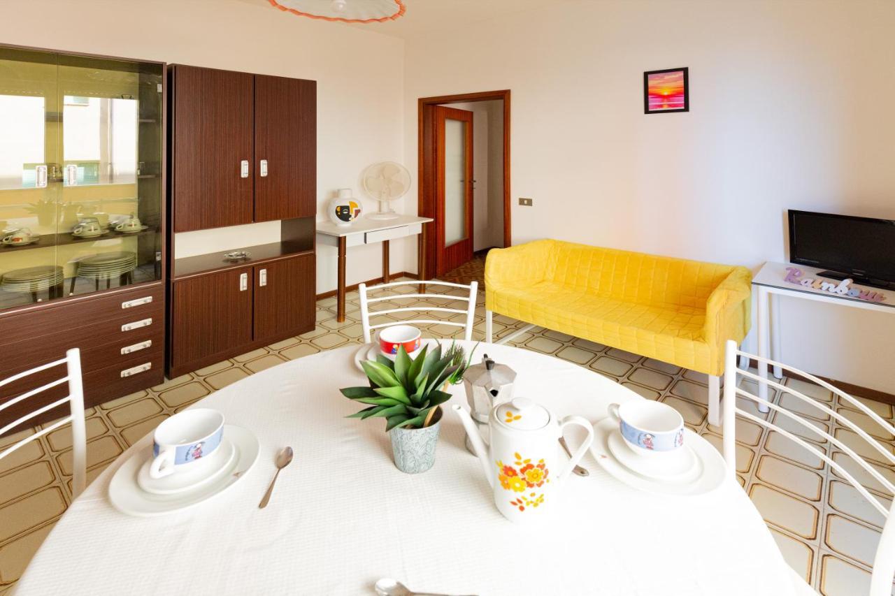 Residence Rainbow بيلاريا-إيجيا مارينا المظهر الخارجي الصورة