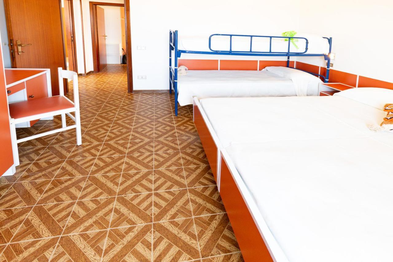 Residence Rainbow بيلاريا-إيجيا مارينا المظهر الخارجي الصورة